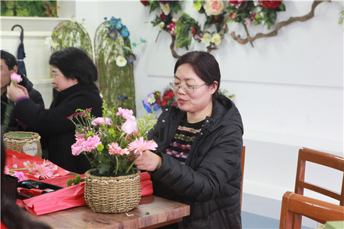 http://mobiles.zhoushan.cn/app/ly/201803/W020180309551099904069.jpg